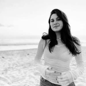 Meet your Posher, Karine